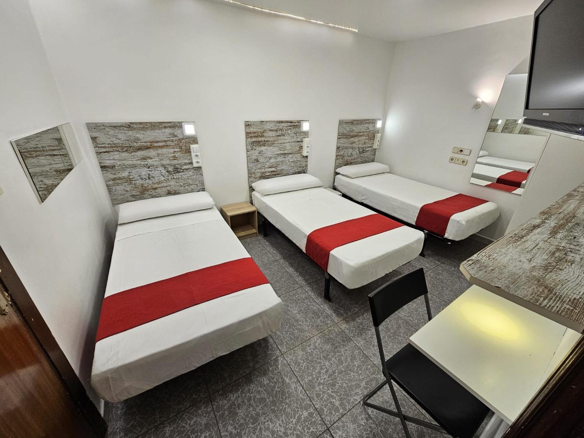Hostal Las Vegas マドリード エクステリア 写真