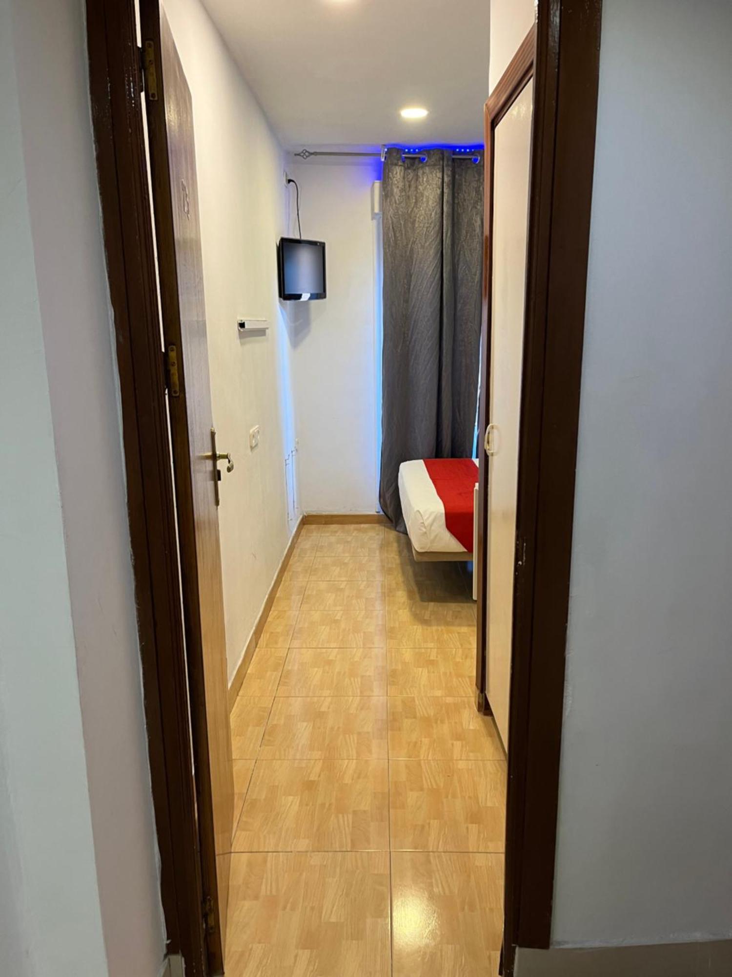 Hostal Las Vegas マドリード エクステリア 写真