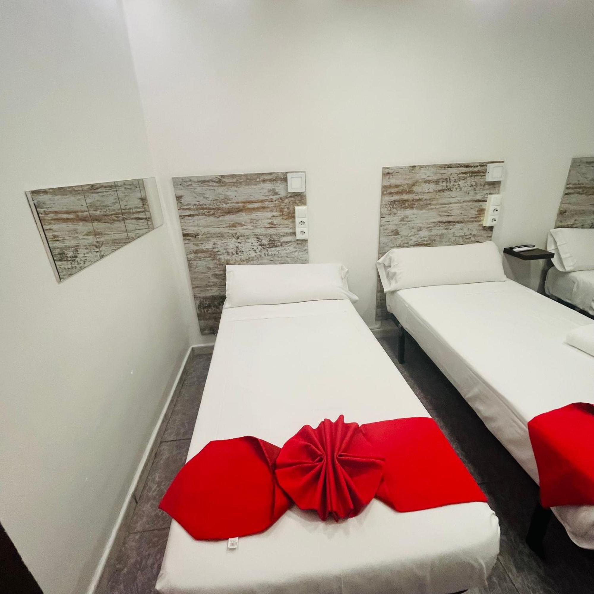 Hostal Las Vegas マドリード エクステリア 写真
